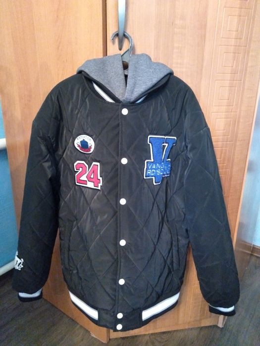 Куртка-бомбер на мальчика