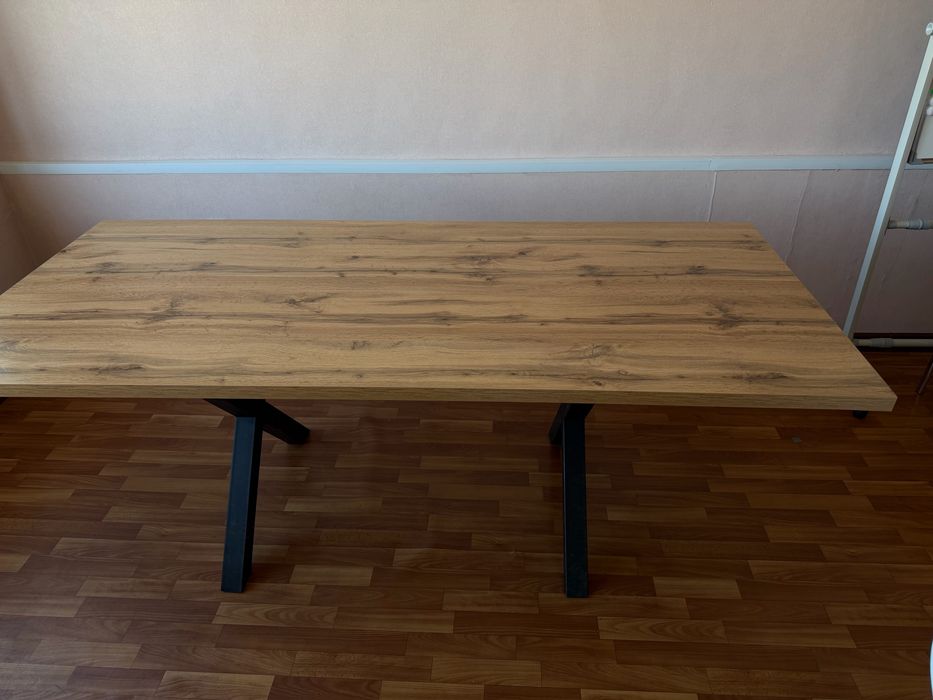 Продам стол 90*200