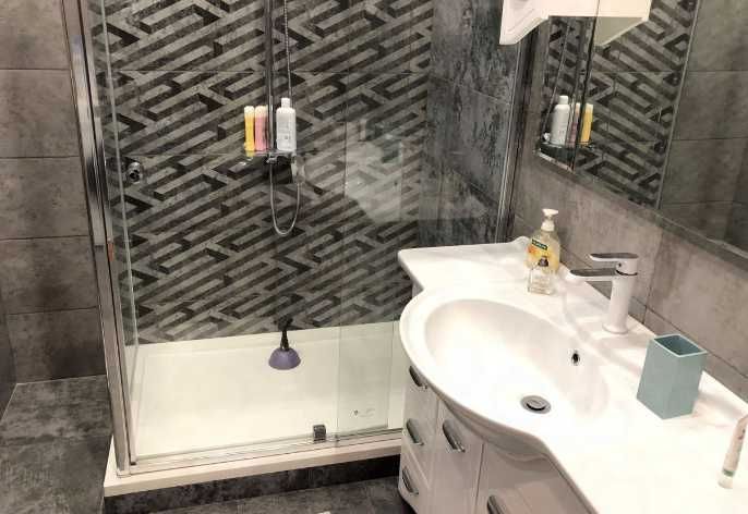 Дава се под наем Двустаен апартамент в Пловдив, Каменица 1 - 65 кв.м за 219.3 € - Снимка #4