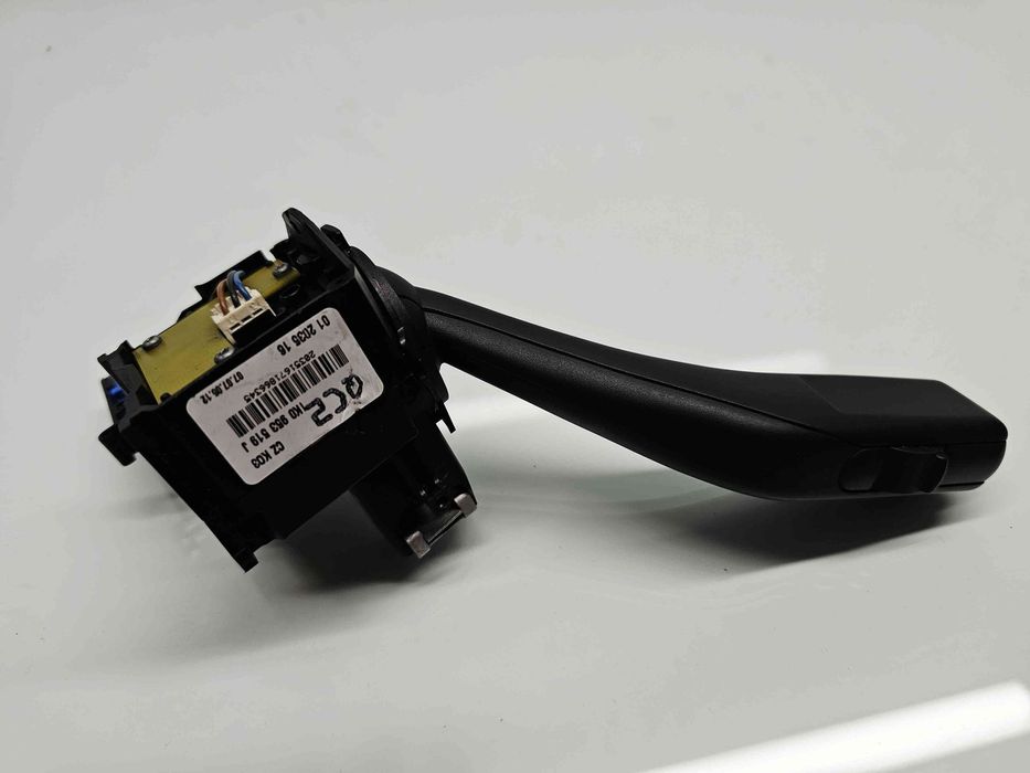 Maneta stergator Volkswagen Golf 5 Variant (1K5) [Fabr 2007-2009] 1K0