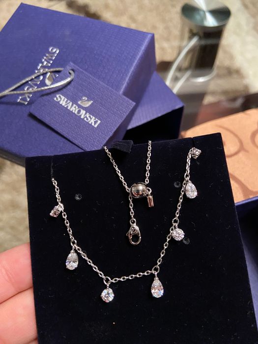 Lanț Swarovski, in stare impecabila!