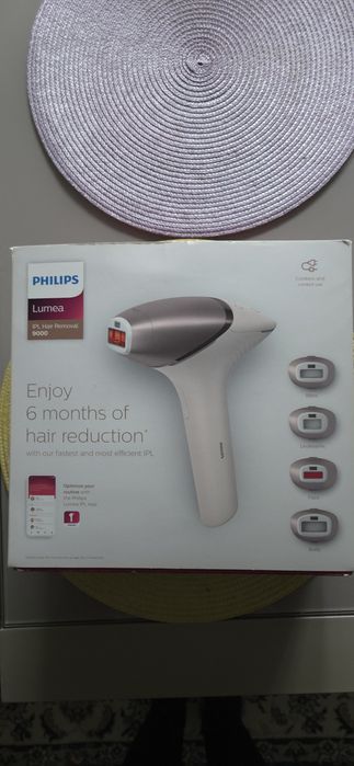 Lumea IPL Seria 9000 in stare perfectă