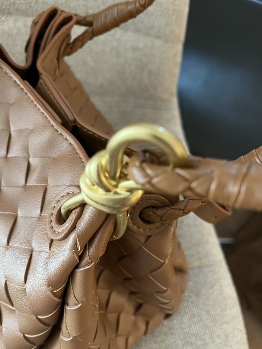 Дамска кожена чанта