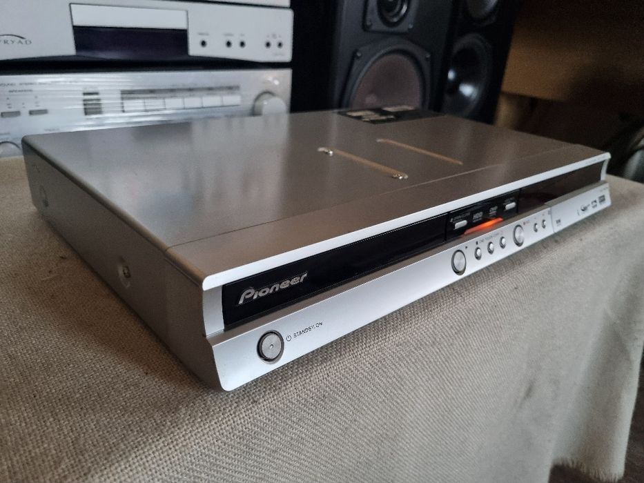 Pioneer DVR - 530H, HDD Recorder 250 GB. Impecabil.