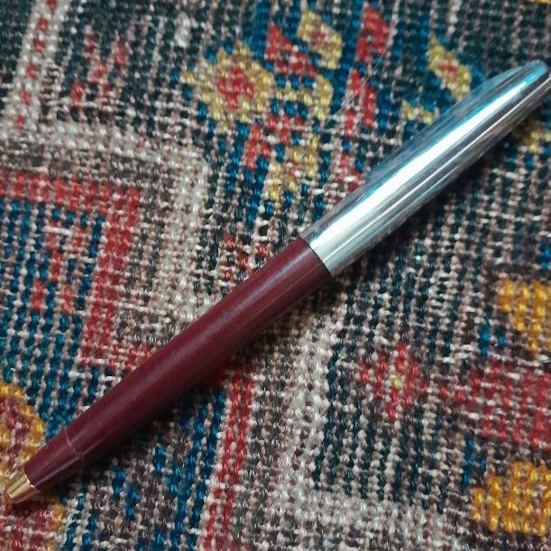 Ручки  новые и бу