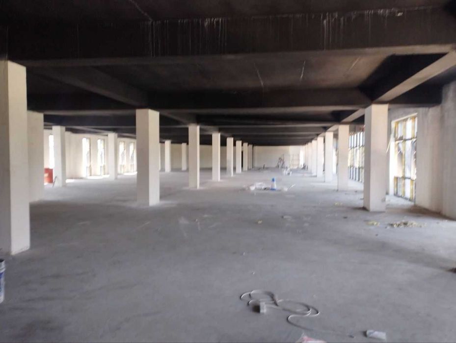 ул.Тахтапуль МКАД 1-этаж в БЦ 1150 м² чистовая парковка на 50 авто