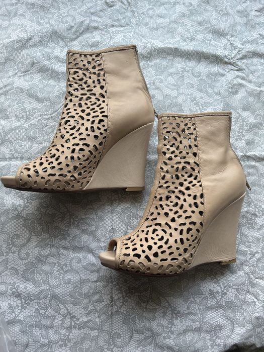 Обувки с ток River Island, Primark, Zara, Asos и др.