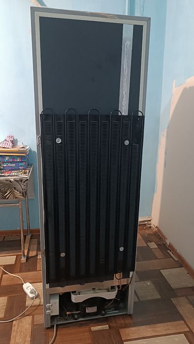 Холодильник Artel