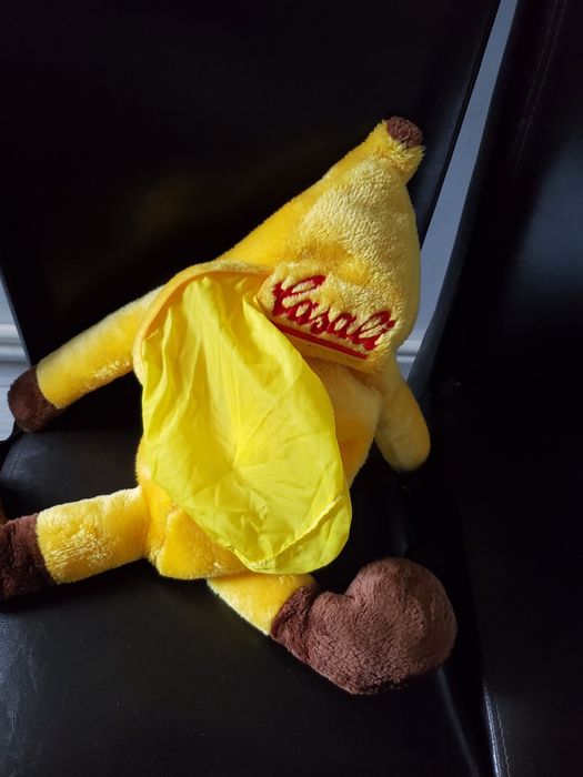 Rucsac banana din pluș cu catarame 60 cm
