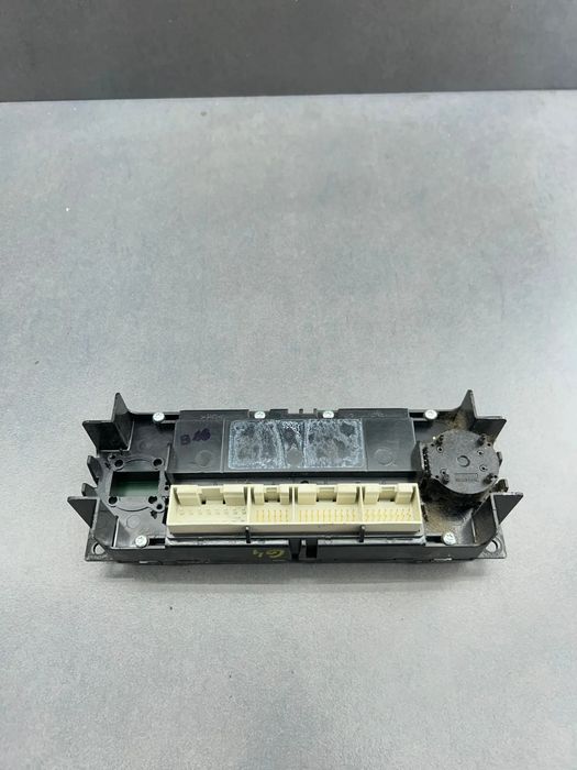 Comanda AC Volkswagen VW Golf 1.9 TDI MT (110 hp)