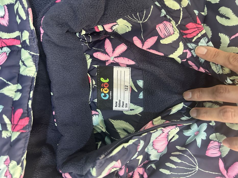 Зимние куртки, комбинезон