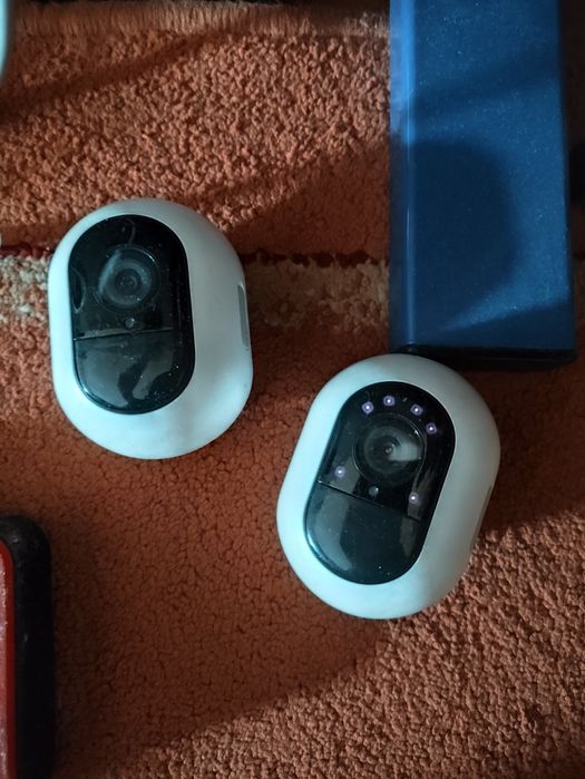 Set 2 camere wifi acumulator+ 1 hub Kami