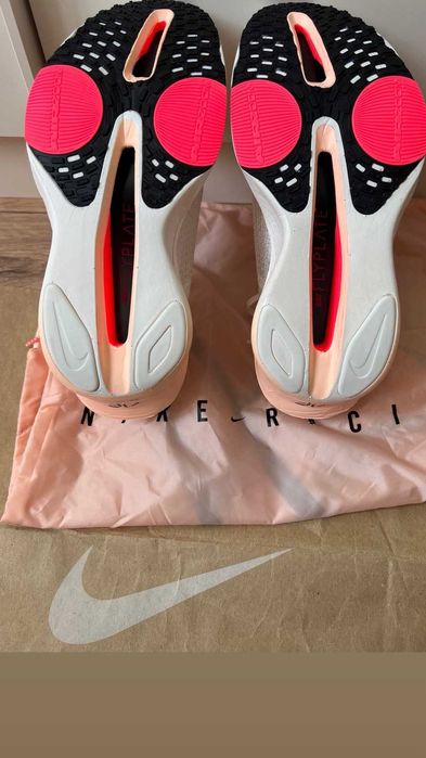 100% Оригинални Nike Alphafly 3 в размер 38-24 см