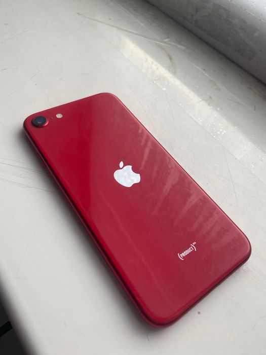 Айфон se 2020………