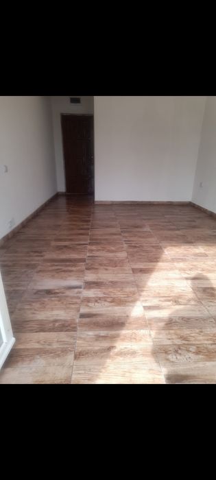 Dau spre închiriere 40 mp de spațiu comercial în cartier Zahana din Sl