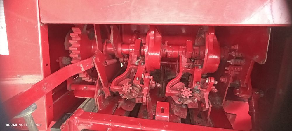 Пресс подборщик невголанд