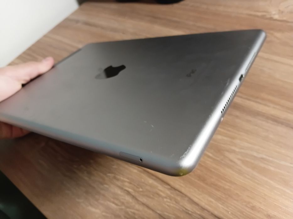 iPad gen 6 идеал