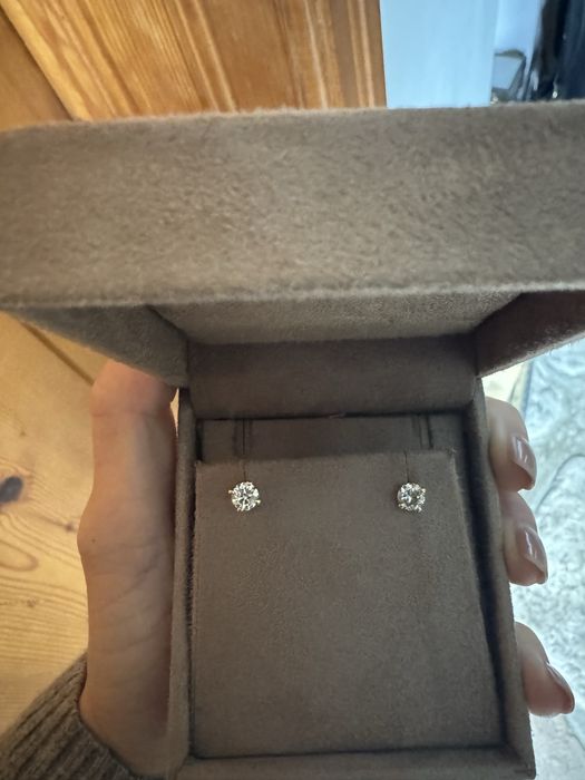 Cercei stud cu diamante 1,32 ct 100% naturale