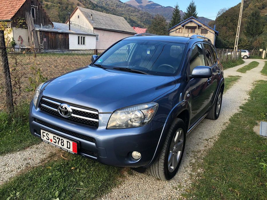 Toyota Rav 4 177 cp
