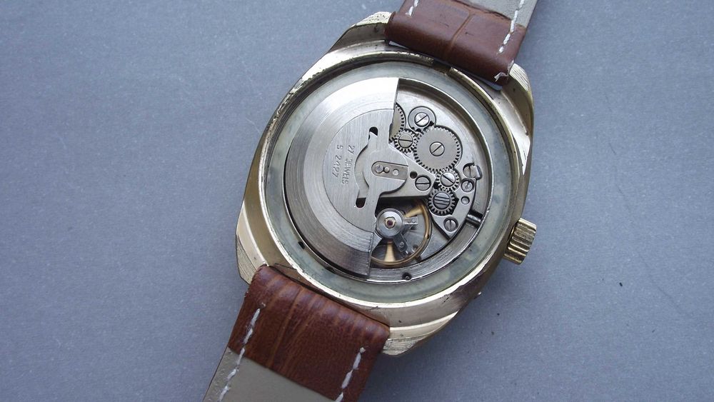 ЧАСОВНИК / SEKONDA- автомат с мех: 2427 - 25кам.