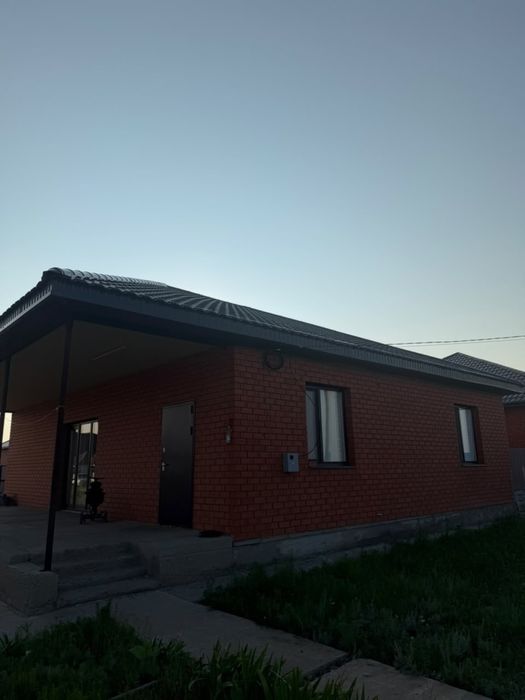 Продается частный Дом .