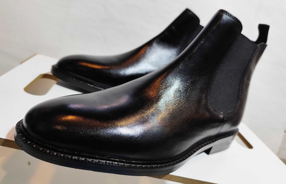 Ghete chelsea 42.5 43 plain toe Walk London NOI piele naturala moale