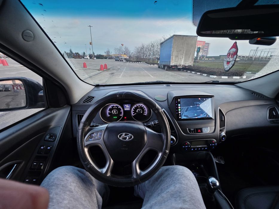 Hyundai ix35  1.7crdi accept schimb cu motocicleta A2 s
