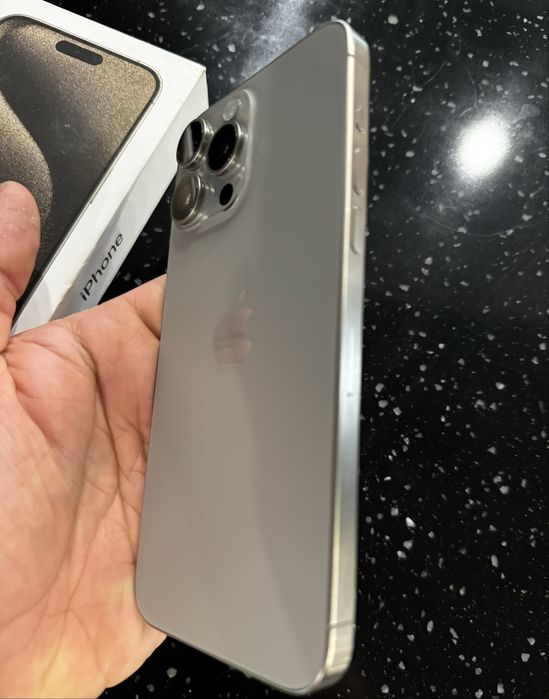 Iphone 15 Pro max на 256 g