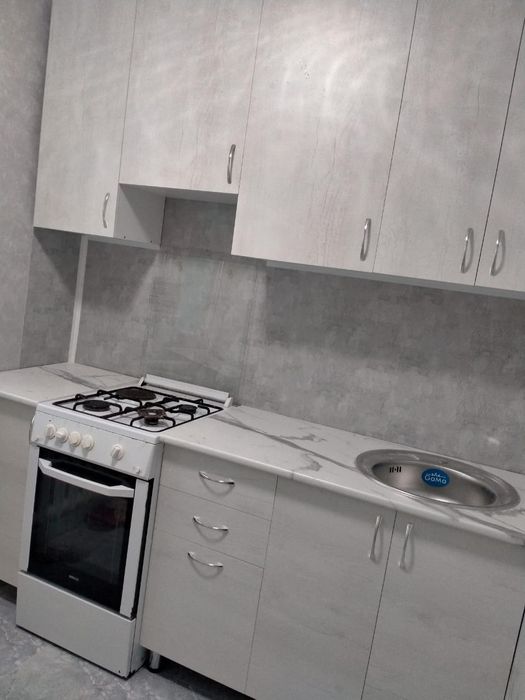 Срочно продается 3 х комната. 3 этаж