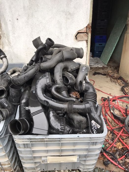 Продавам маркучи за вода и турбо бмв 1ва,3та,5та джипове