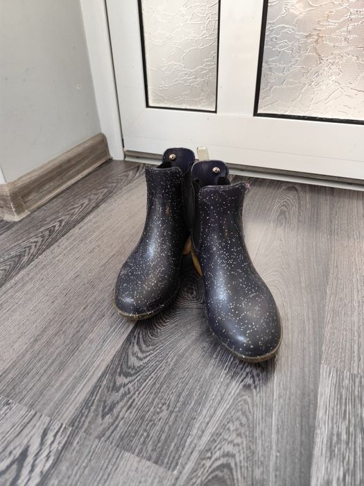 Боти момиче 30 номер