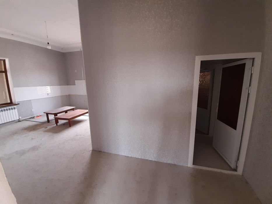 Xovli sotiladi 10 sotiq