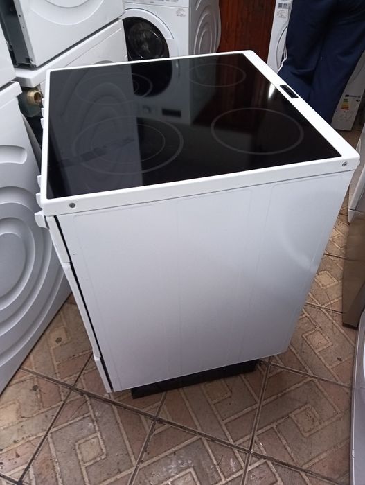 Уникална печка с керамичен плот Voss Electrolux с 2 години гаранция