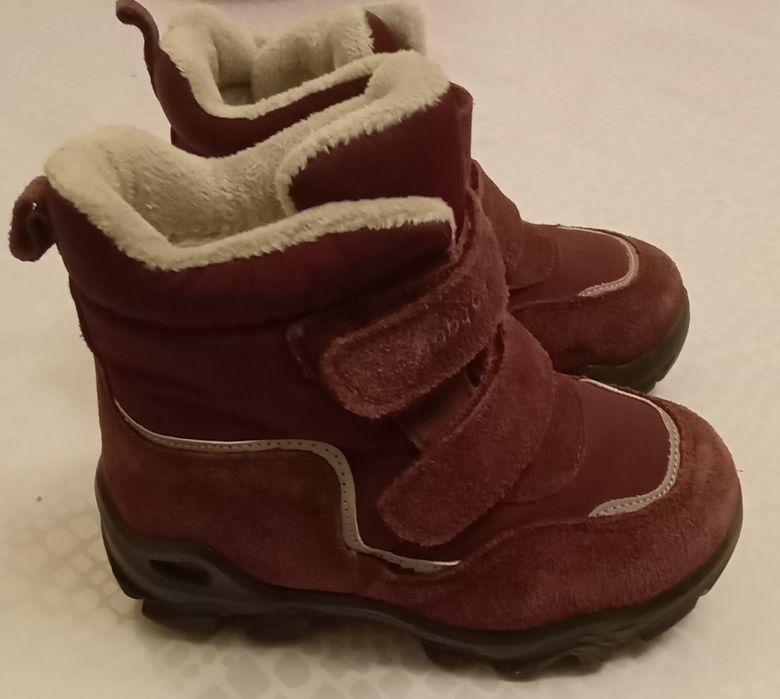 Ботинки на девочку