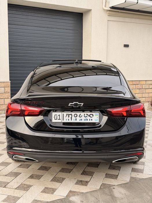 Malibu 2 turbo 2020yil usti qismi polni XL qlingan mowna idial iwi yoq