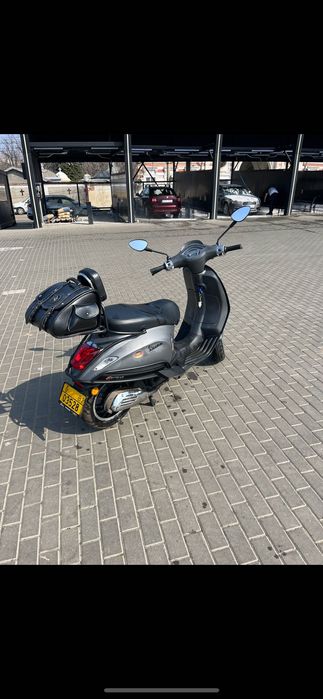 Vand Piaggio Vespa Sprint 2015