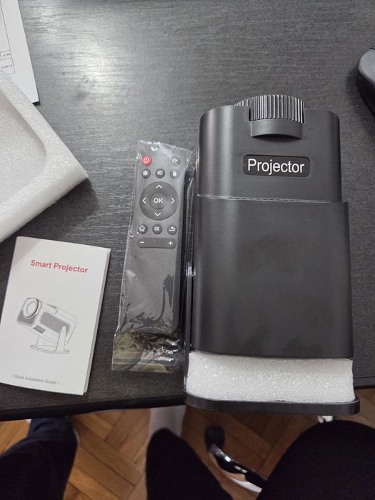 Video Proiector Portabil cilindric HY320 MINI