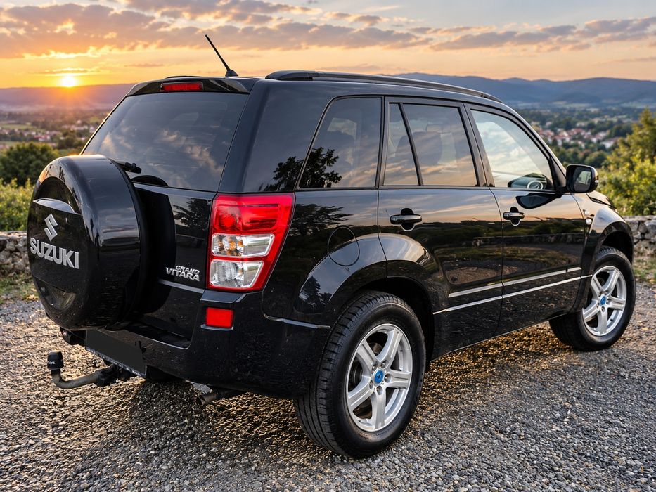 Suzuki Grand Vitara 1.9 DDiS 131 CP 4x4 / 183.000 km / Rate / Garanție / 3.690 €