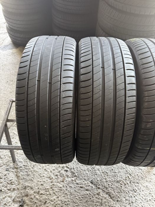 225/50/18 Vara , Set MICHELIN