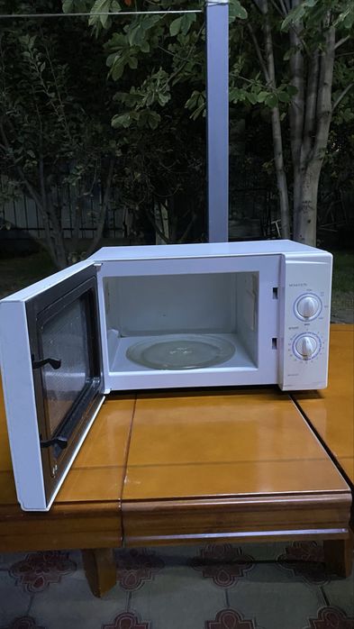 Микроволновка LG