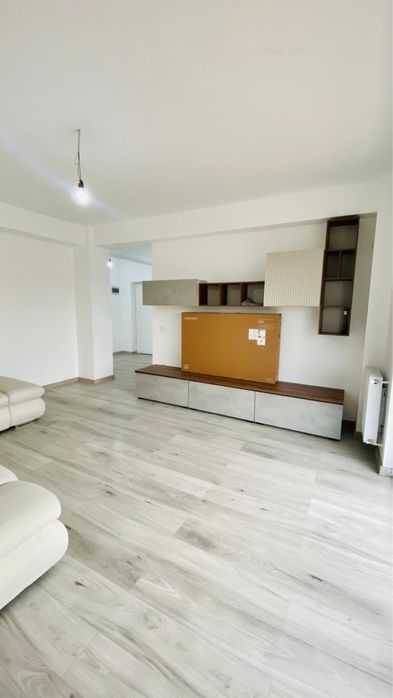 Apartament 2 camere decomandat