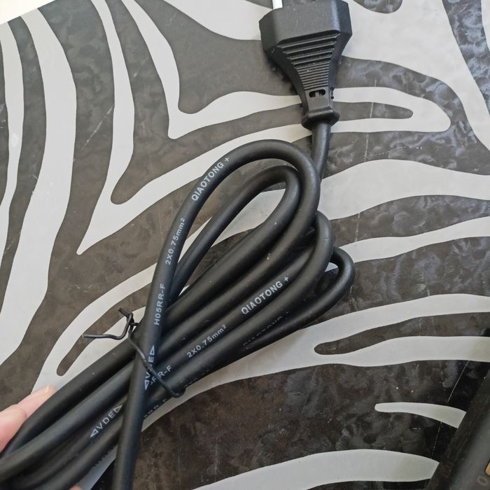 Преса за коса Britney Spears