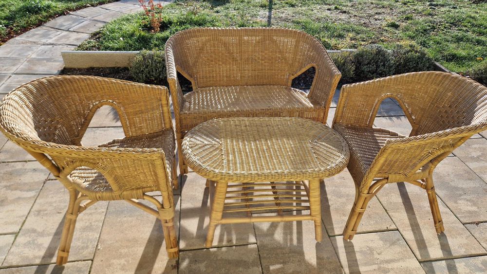 маса и столове естествен ратан