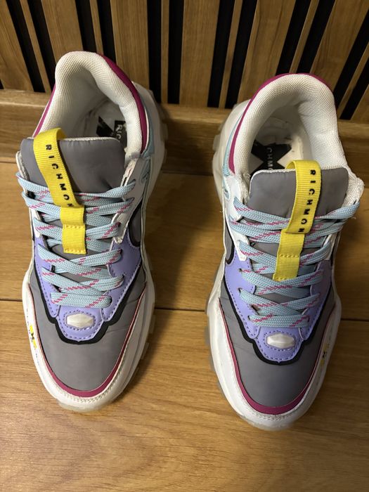 Маратонки John Rishmond