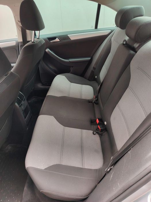 Vând wolvagen Jetta hibrid 1.4 benzina