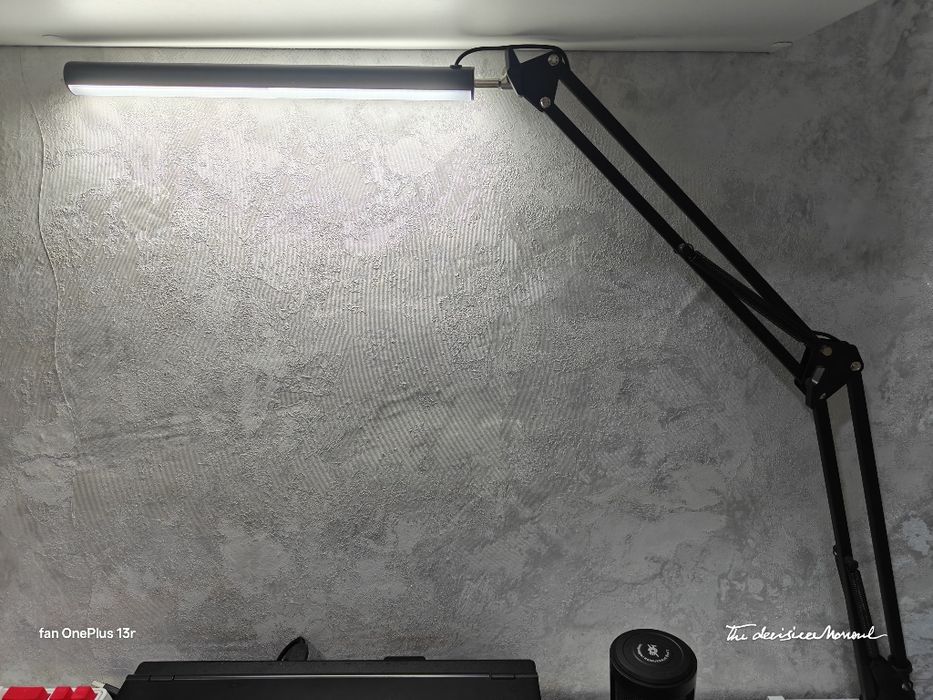 настольная лампа