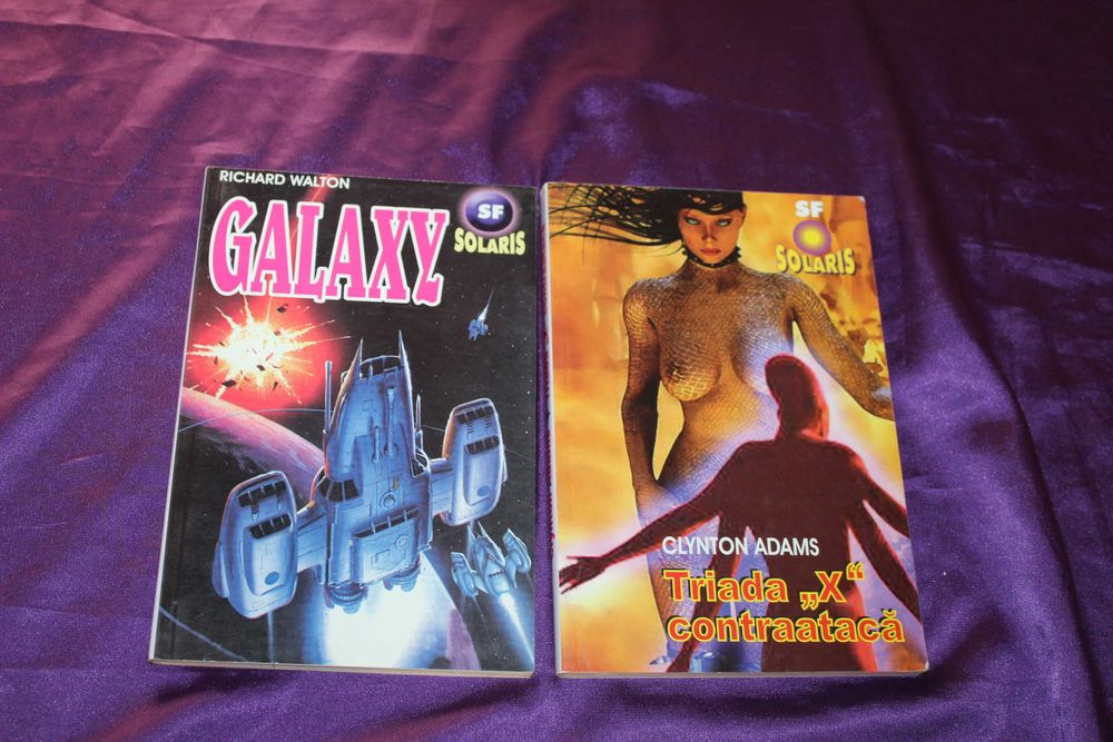 lot 36 carti sf science fiction Arthur C Clarke Orasul si stelele John Brunner Michael Moorcock Star Trek 1-6 Norman Spinrad Lorzii instrumentalitatii