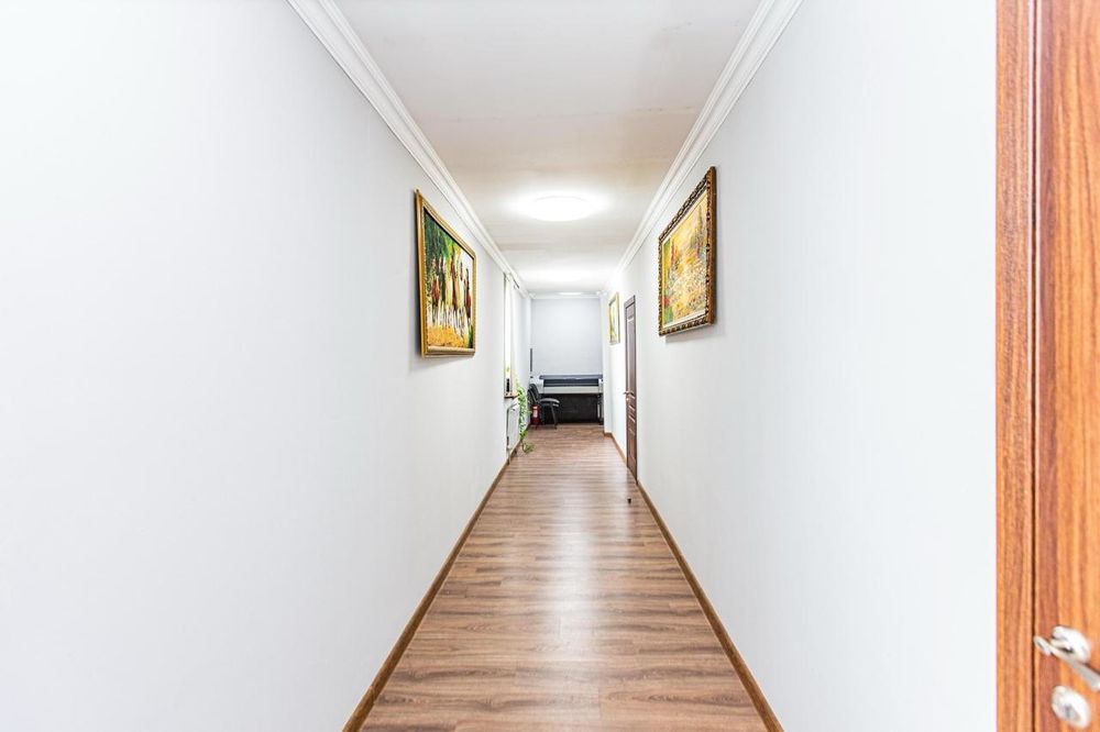 Сдаётся помещение второй этаж