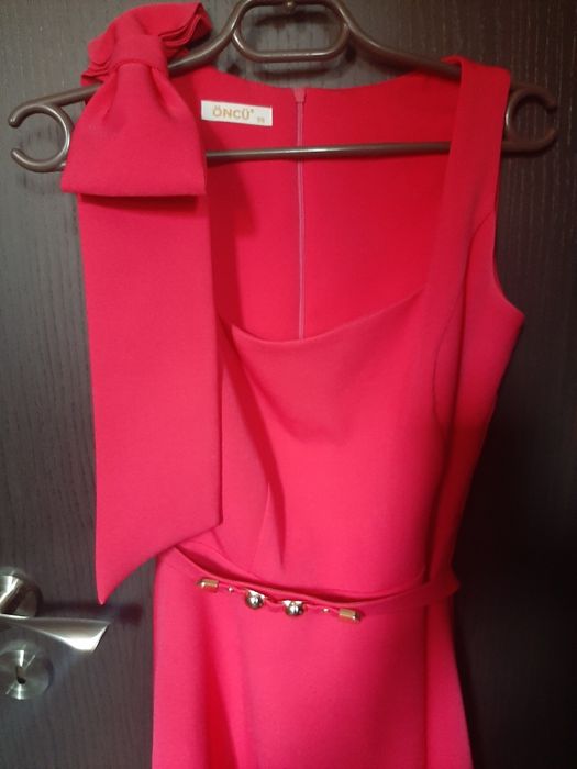 Дамска официална рокля