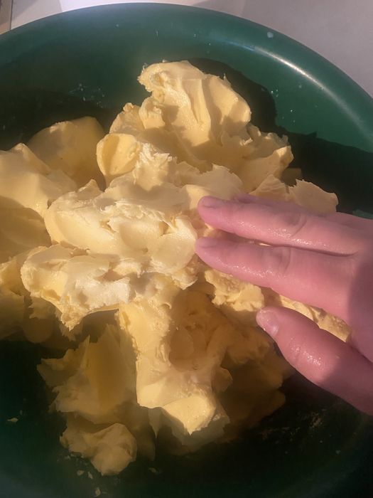 Продам масло сливочное домашнее